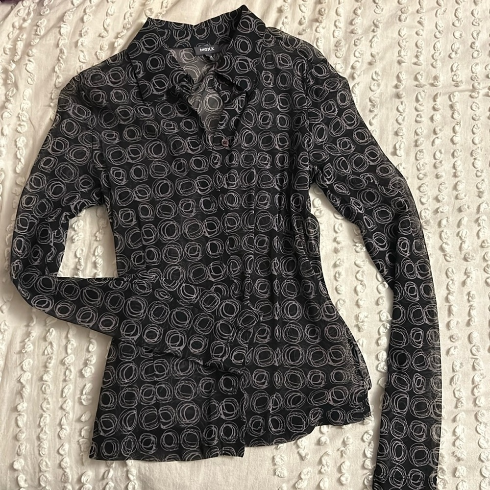 Sheer mesh collared button up blouse